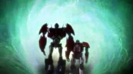 Transformers Prime S01E14 Out of His Head