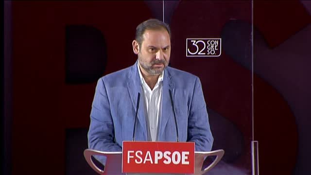 Ábalos pide responsabilidad política ante el desafío secesionsita catalán