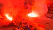 Grupos de ultraderecha queman esteladas en una manifestación en Barcelona