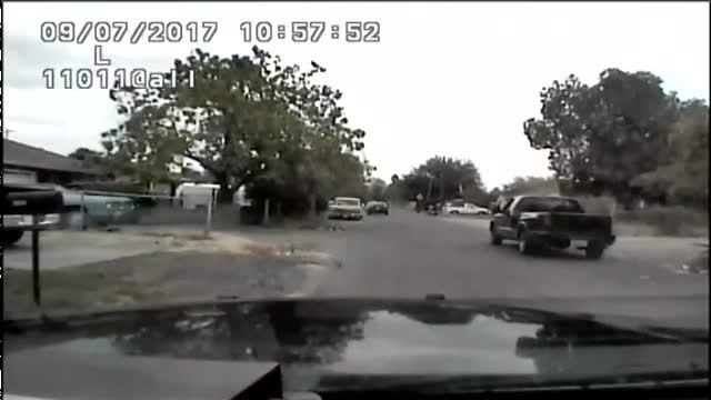 Tiroteo entre la policía y un sospechoso de asesinato en California