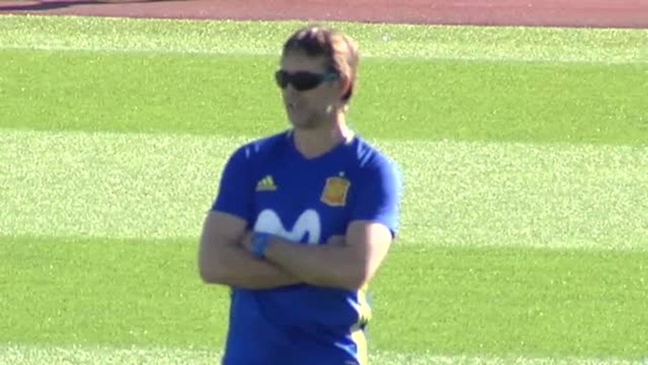 La selección española entrena con aparente normalidad