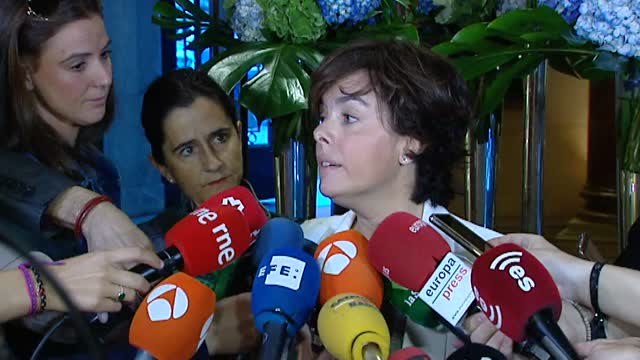 Sáenz de Santamaría: ¿Hasta cuándo, Puigdemont, vas a seguir abusando y tensando al pueblo de Cataluña?