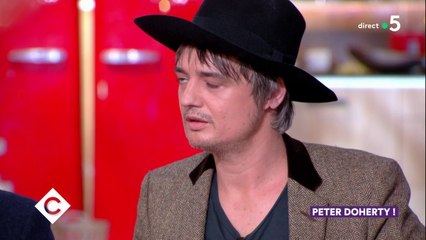 Au dîner avec Peter Doherty ! - C à Vous - 01/01/2019
