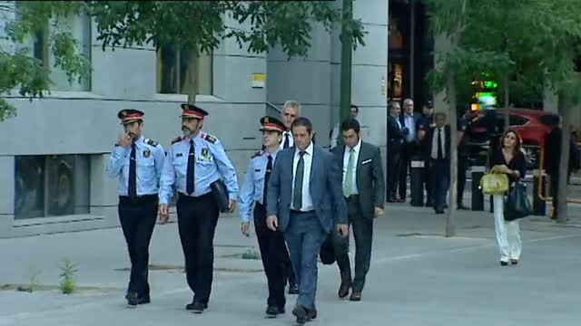 La pastelería más antigua de Barcelona muestra su apoyo al mayor Josep Lluís Trapero