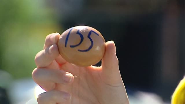 Hazte Oír exige al gobierno de gallinas de Rajoy que aplique el 155 en Cataluña