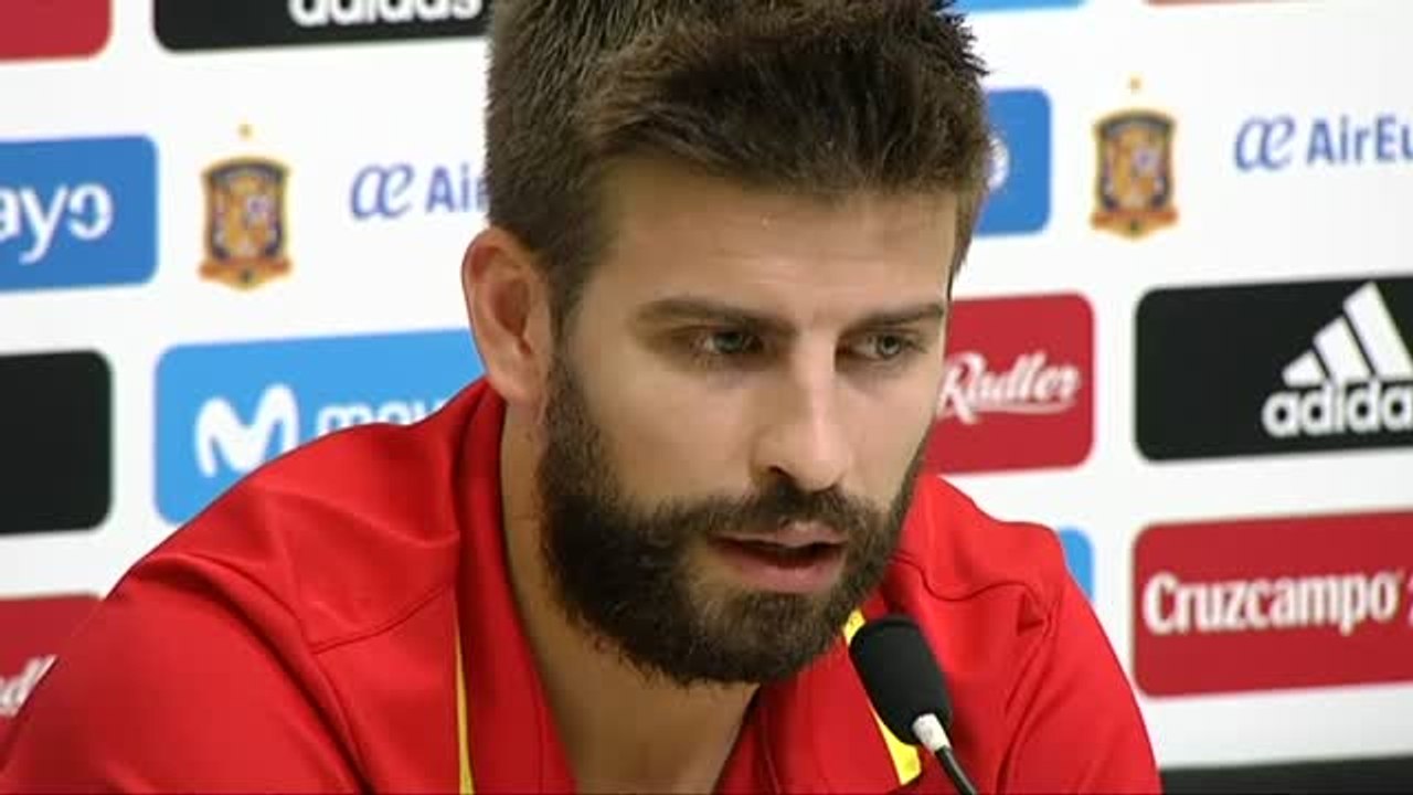 Piqué: "Considero esto una familia...Me duele que haya duda de mi compromiso"