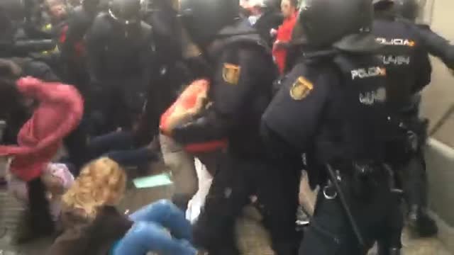 El Gobierno dice que la actuación policial fue proporcionada