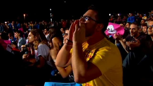 El independentismo celebra en la calle el resultado del referéndum