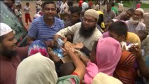 Llegan a Bangladesh más de 400.000 rohingyas que huyen de la limpieza étnica en Birmania