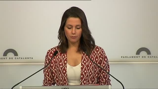 Arrimadas: No se puede utilizar este Parlament como un club privado al servicio del 'procés'