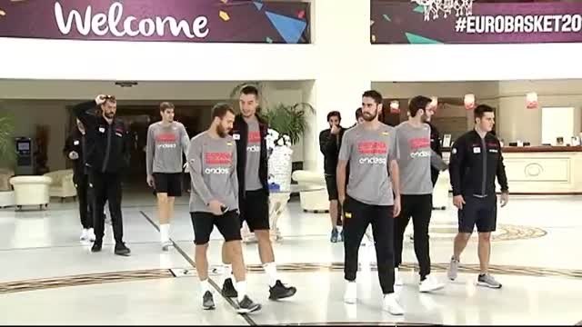 España preparada para el intrascendental choque contra Hungría