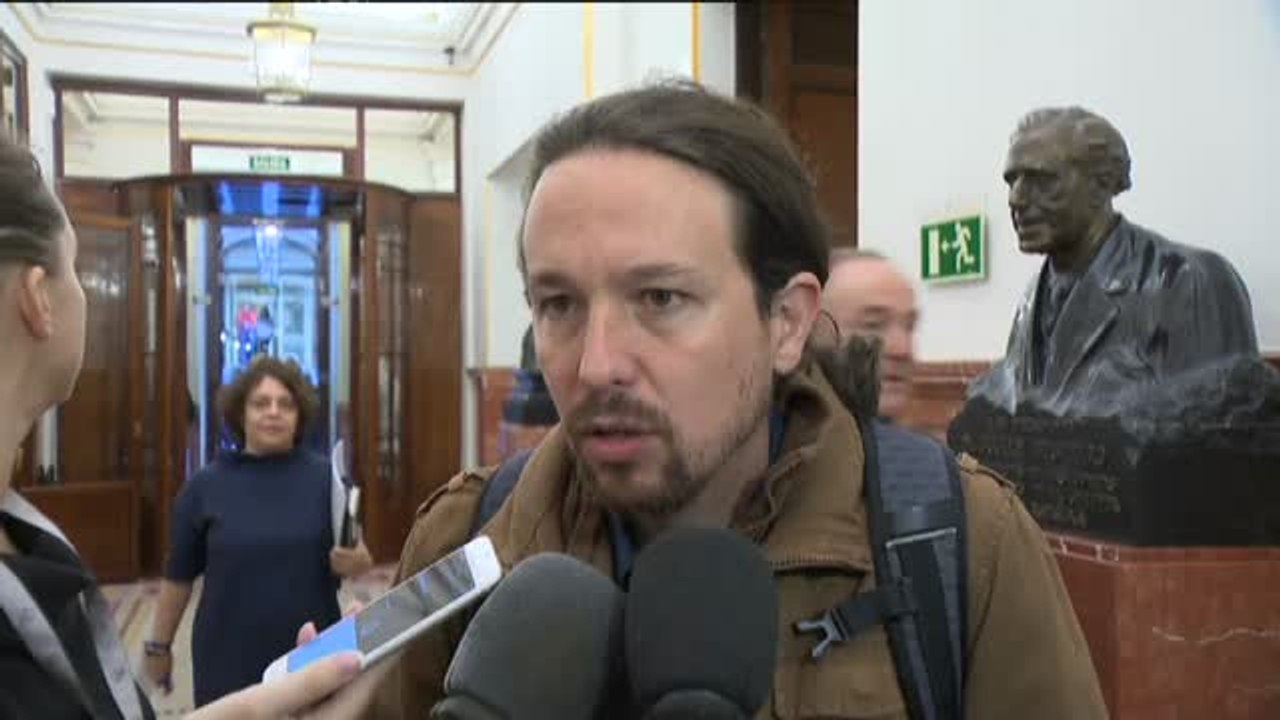Iglesias: "Sería bueno sacar a estos pirómanos del Gobierno que están llevando a España al desastre"