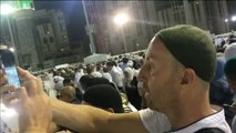 Centenares de miles de peregrinos musulmanes acuden a rezar a la Meca