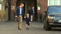El príncipe Jorge de Reino Unido acude a su primer día de escuela