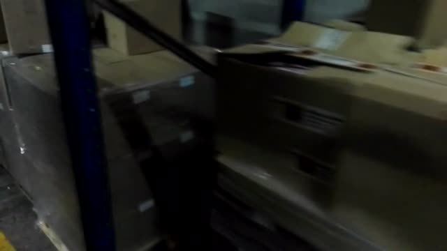 Requisan más de 1,3 millones de carteles y folletos relacionados con el referéndum