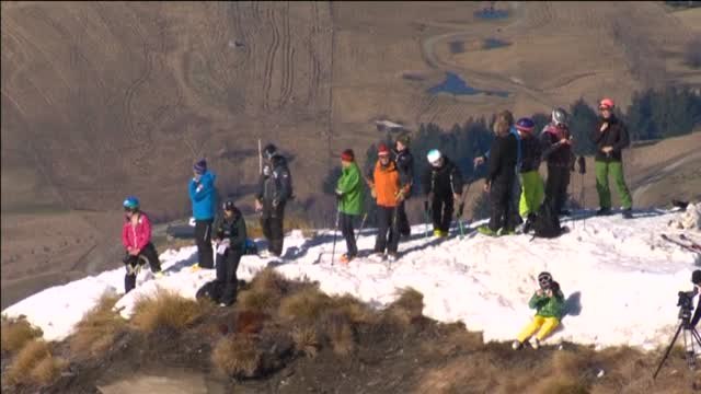 El campeonato de esquí alpino empieza en Nueva Zelanda