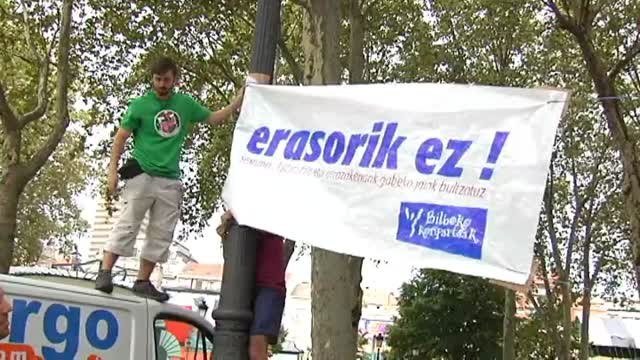 El Semana Grande de Bilbao empieza sus preparativos con pancartas contra las agresiones