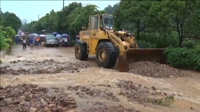 Ya son nueve muertos y un desaparecido por las lluvias torrenciales en China