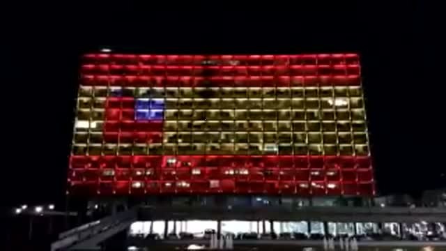 Monumentos del mundo rinden homenaje a las víctimas del atentado de Barcelona