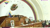 La Asamblea Constituyente desplaza a la oposición y celebra su primera sesión