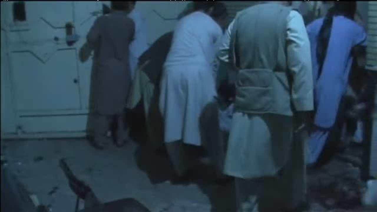 Al menos 29 muertos y más de 60 heridos por atentado a una mezquita en Afganistán