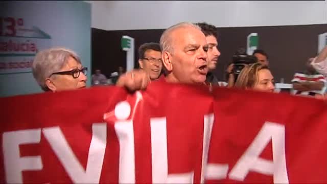 Polémica a la entrada del mitin de Sánchez en el Congreso del PSOE-A