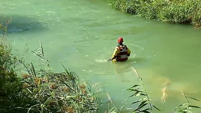 Continúa la búsqueda del niño desaparecido en el río Cabriel, en Valencia