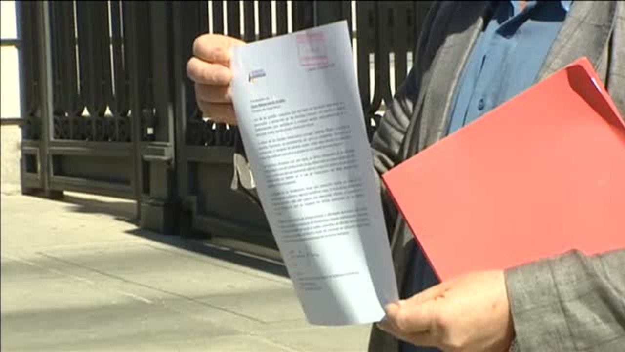 Registran una petición para ilegalizar fundaciones como la de Francisco Franco