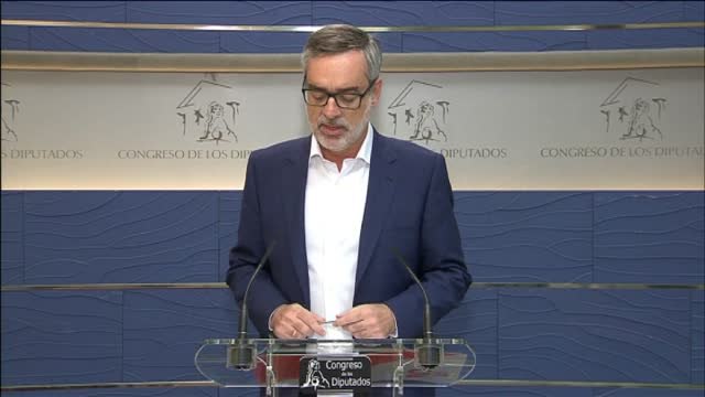 Villegas: Es poco creíble que Rajoy como director de campaña no conozca el presupuesto de campaña