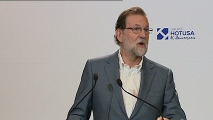 Rajoy: "Atacar al turismo es un sinsentido y un disparate"