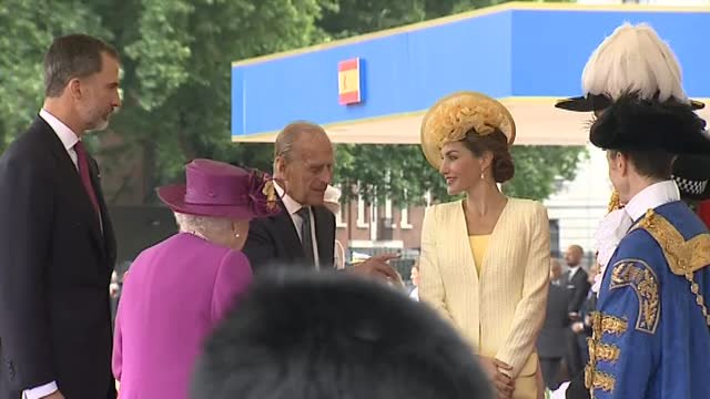 Don Felipe y doña Letizia recibidos en Londres con todos los honores