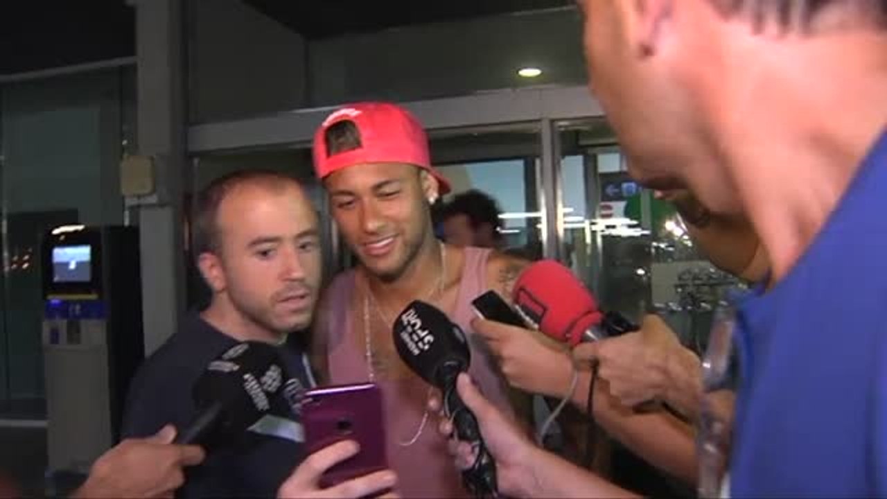 Neymar guarda silencio