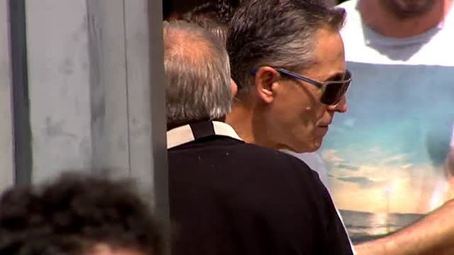 Ultimo adiós a la pareja ahogada ayer en la localidad alicantina de Guardarmar