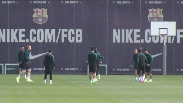 Messi firma contrato con el Barça hasta 2021