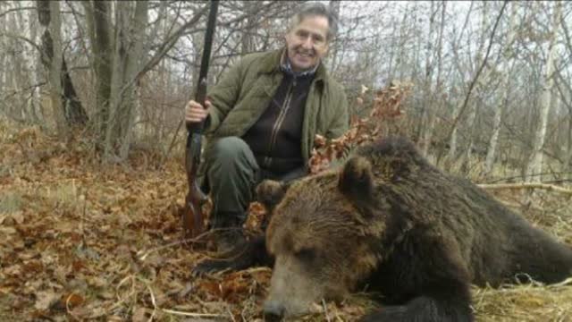 Familiares y amigos de Blesa acuden al anatómico forense a la espera del resultado de la autopsia