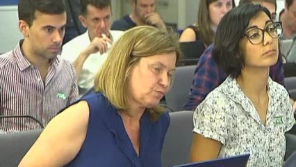 Fernández Vara: "No se ha creado ningún puesto: ha conseguido un puesto"