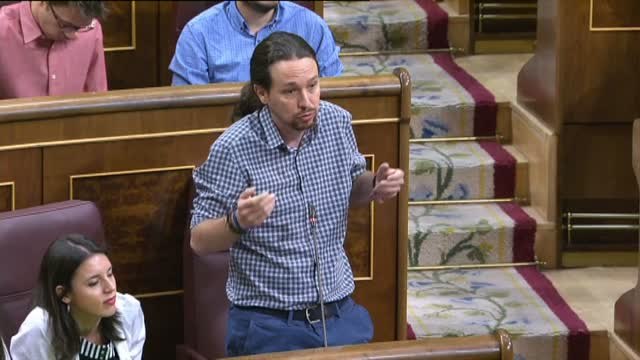 Rajoy a Iglesias: A ustedes les han pagado y no son libres