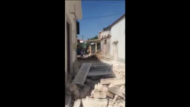 Un terremoto de 6,1 en la escala de Richter deja diez heridos en la isla griega de Lesbos