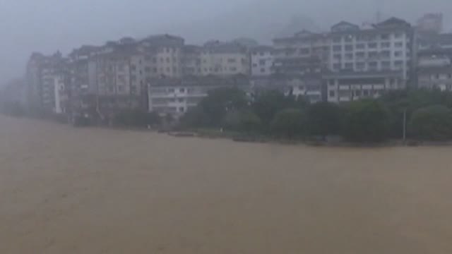 Las inundaciones en China obligan a desplazar a 311.000 personas