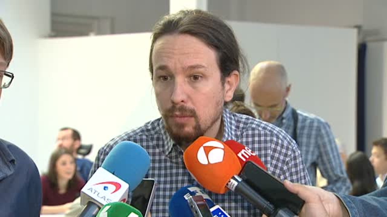 Iglesias: "A día de hoy, la monarquía no es un símbolo de unidad para todos los ciudadanos españoles y cabe preguntarse cuál es su función en 2017"