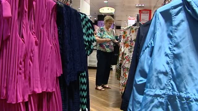 Las rebajas, un día antes