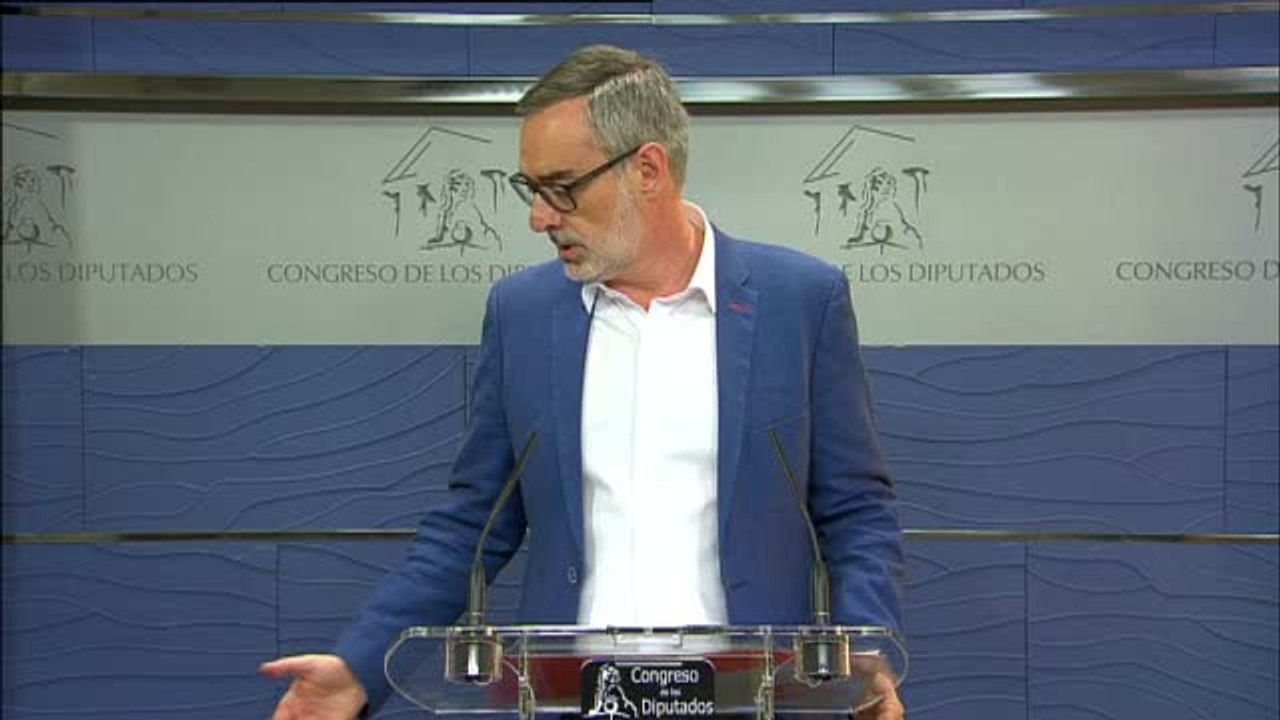 Villegas: "El PSOE sabrá si quiere estar al lado de los Pablo Iglesias de turno"