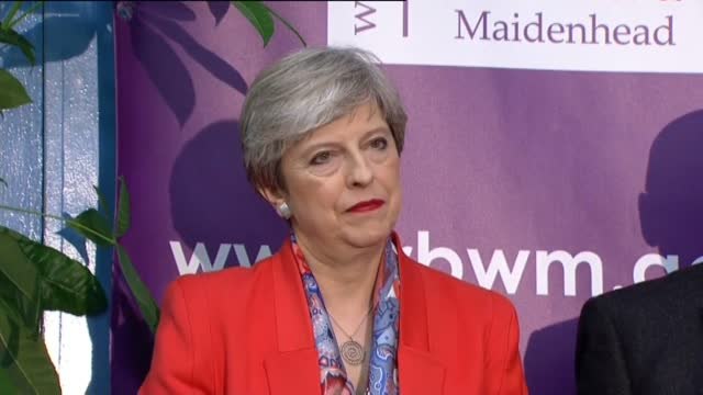 Theresa May gana las elecciones pero pierde la mayoría absoluta