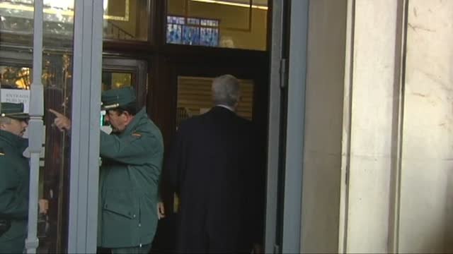 Absueltos los diez imputados por el caso Mercasevilla