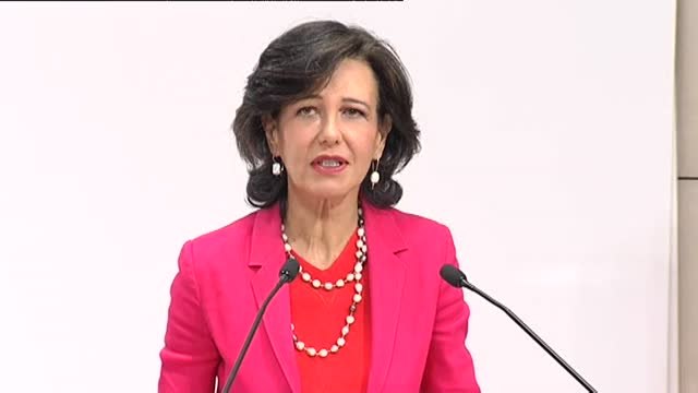 Ana Botín: Esta operación pone de manifiesto el compromiso del Santander con el sistema financiero y con España