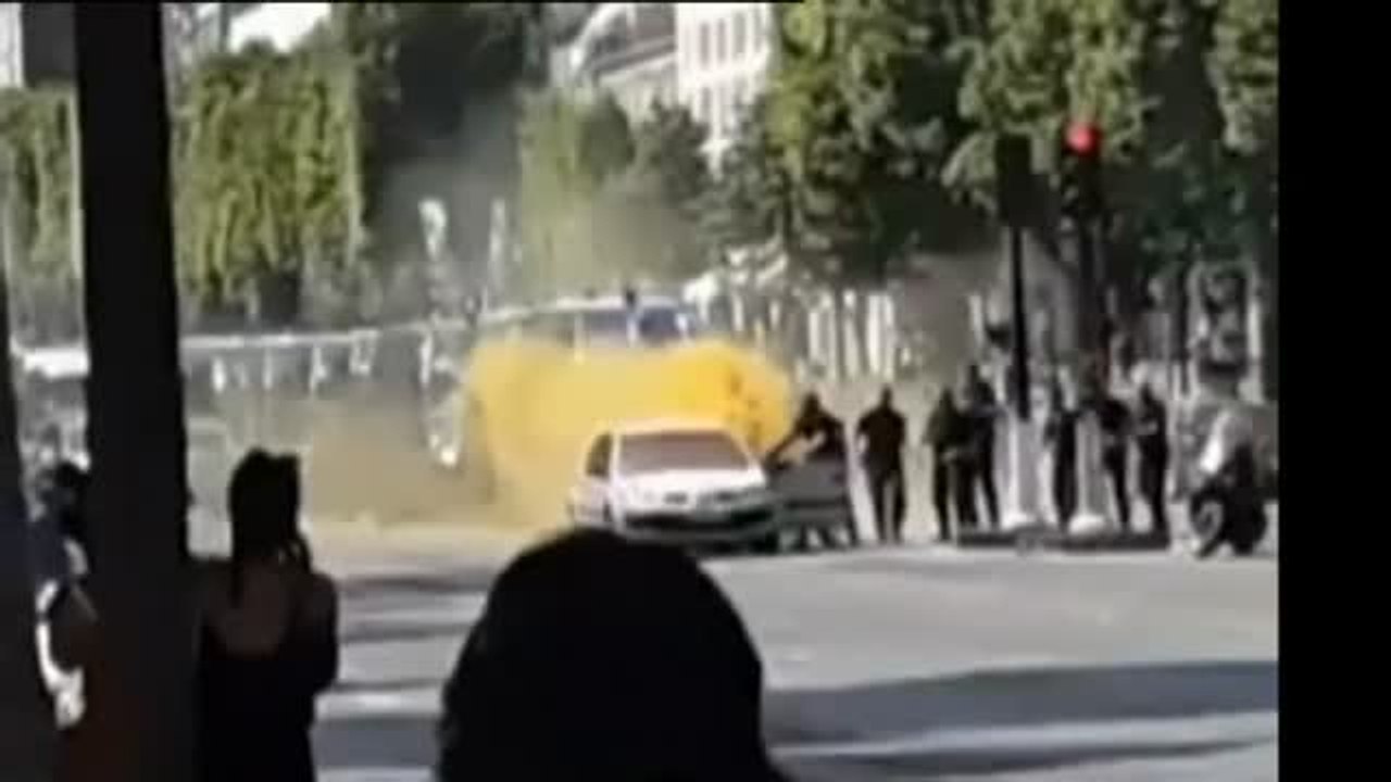 Intento de atentado en los Campos Elíseos de París