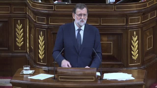 Rajoy a Iglesias: Está usted muy bien donde está