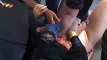 Dos policías asisten un parto en el aeropuerto de Madrid-Barajas