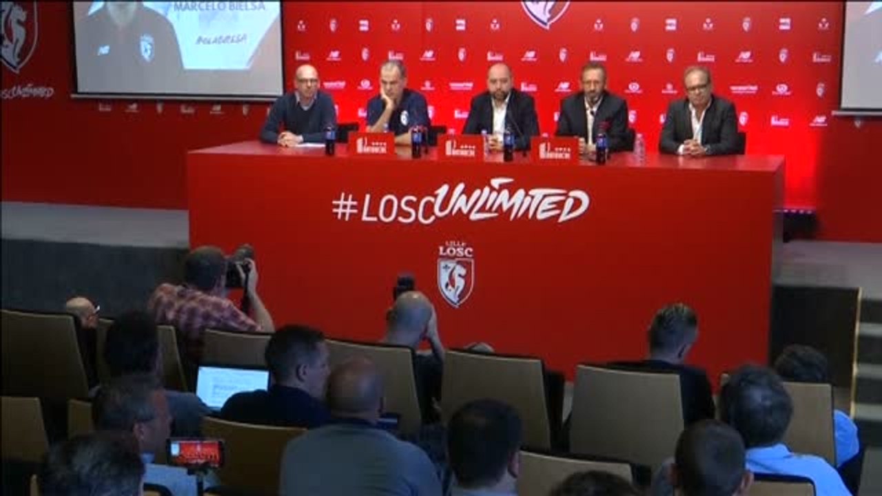 Marcelo Bielsa ya es el nuevo entrenador del Lille