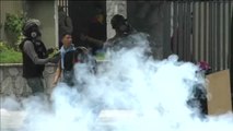 Continúan las protestas en las calles de Venezuela después de dos meses